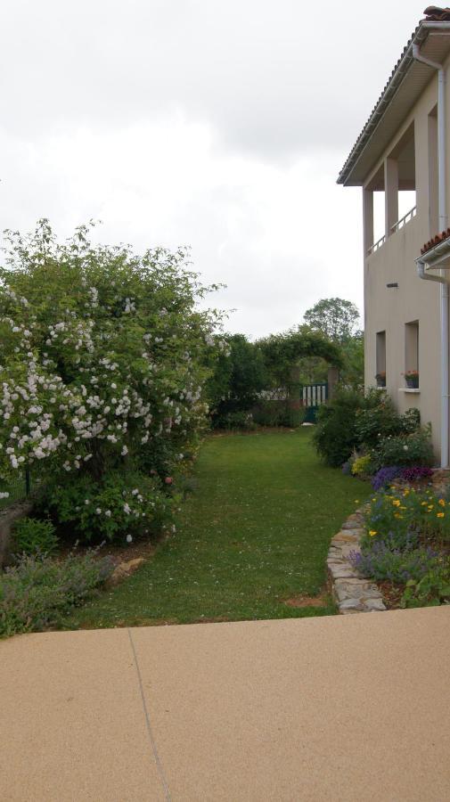 Acaba D'Entrar Bed & Breakfast Le Caylar Exterior photo